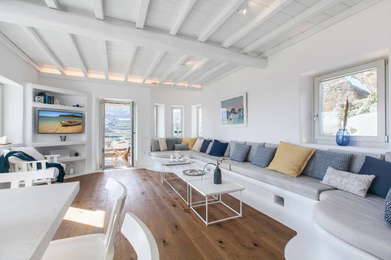 Villa with private pool, patio & barbecue | Beach nearby | Good for workation | Dogs allowed — photo 4