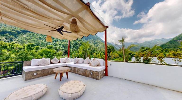 Villa Bacchanalia - 2-bedroom Villa with Pool & Roof Top - Ocean view — photo 4