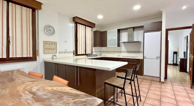 Santutxu Apartamento Elegante con wifi y Parking — photo 4
