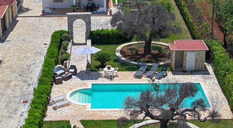 Villa with pool | Pets allowed in Carovigno