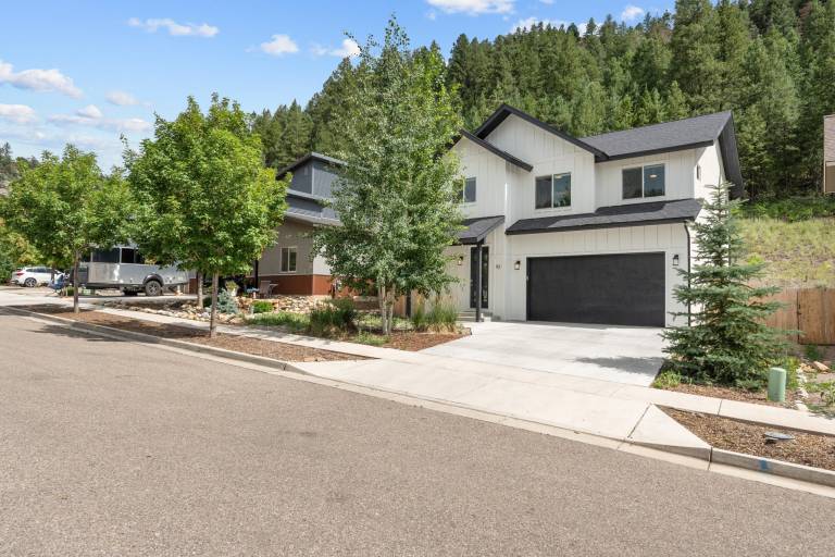 House with hot tub | Mountain view in Durango, CO