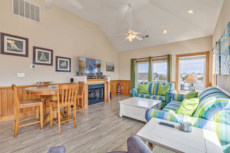 Lazy Days and Nites 1485 ft to the beach Private Pool and Hot Tub — photo 4