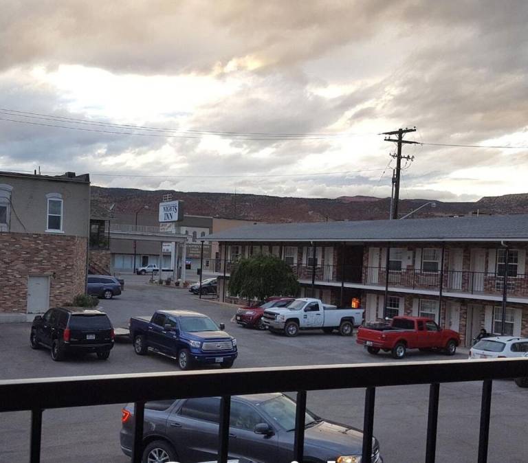 Nights Inn — photo 4