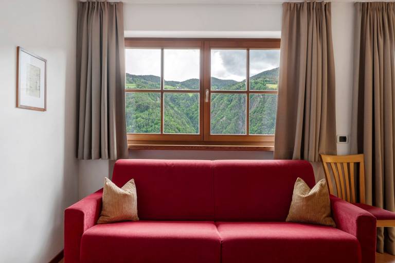 Apartment 'Hans Kompatscher' with Mountain View, Shared Terrace and Wi-Fi — photo 3