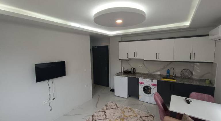 Serviced apartment with yard | Suitable for remote work | Dogs allowed — photo 4