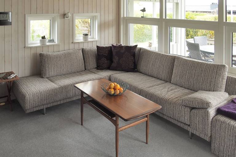 Fully equipped pleasant vacation home with terrace & yard | Sea view | Beach nearby | Pets allowed — photo 3