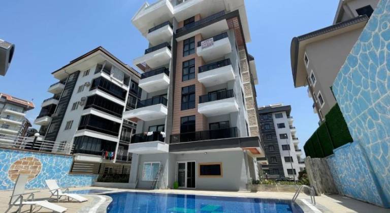 Apartment with garden & pool in Antalya