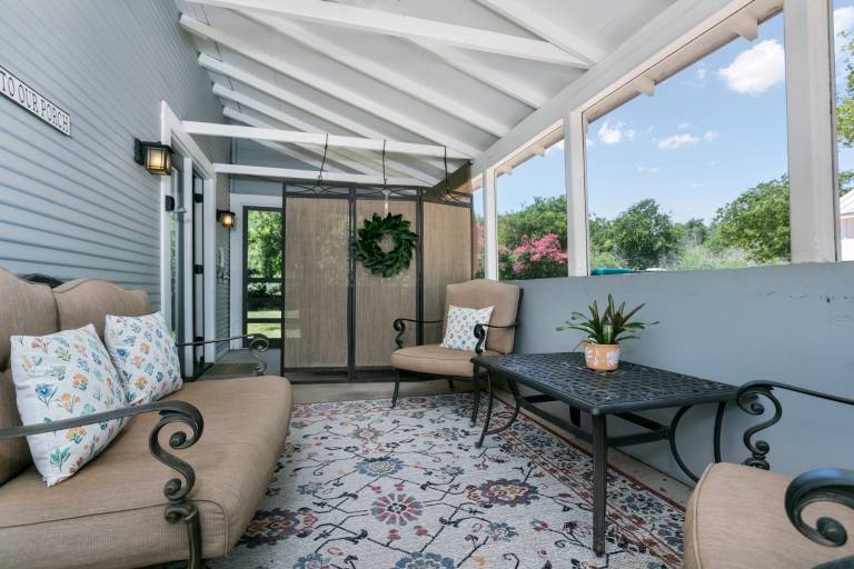 Villa Fredericksburg