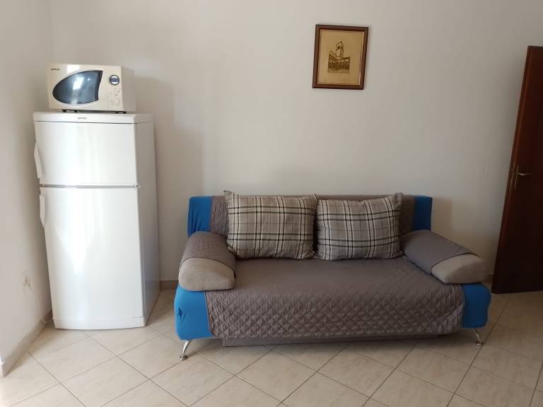 Apartment with barbecue & terrace — photo 5