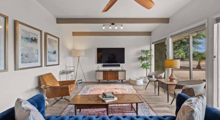 Wonderful house with pool | Suitable for remote work | Pets are welcome in Scottsdale, AZ