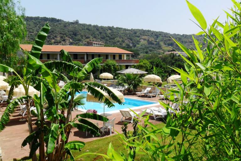 Pleasant house with terrace, garden & pool | Close to the beach | Pet-friendly — photo 5