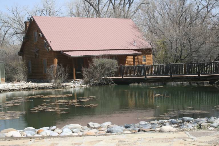 Cabin Farmington