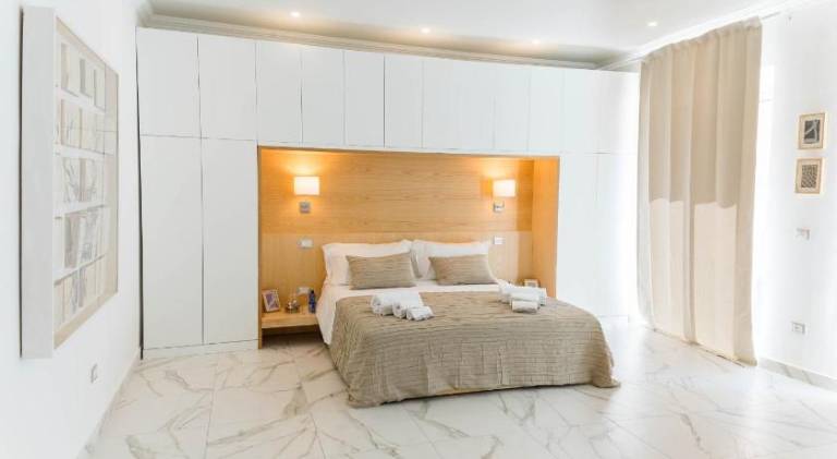 Luxury Suite Corso Umberto — photo 2