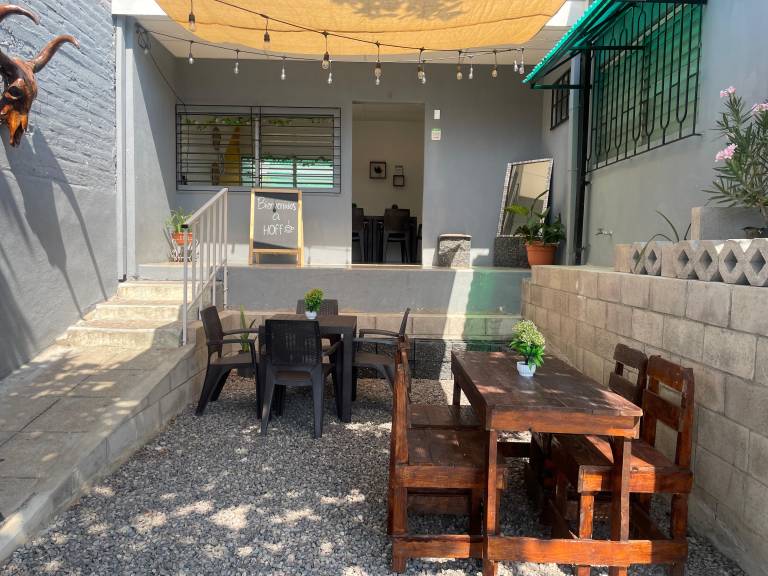 Hoff Hostal y Restaurante