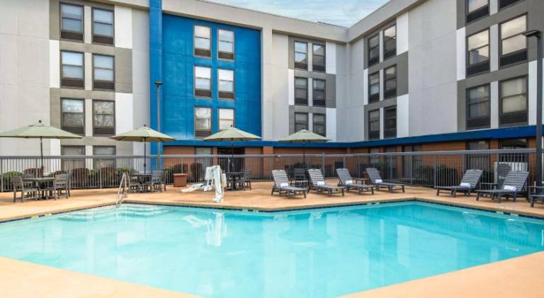 Hampton Inn Seattle-Southcenter — photo 3