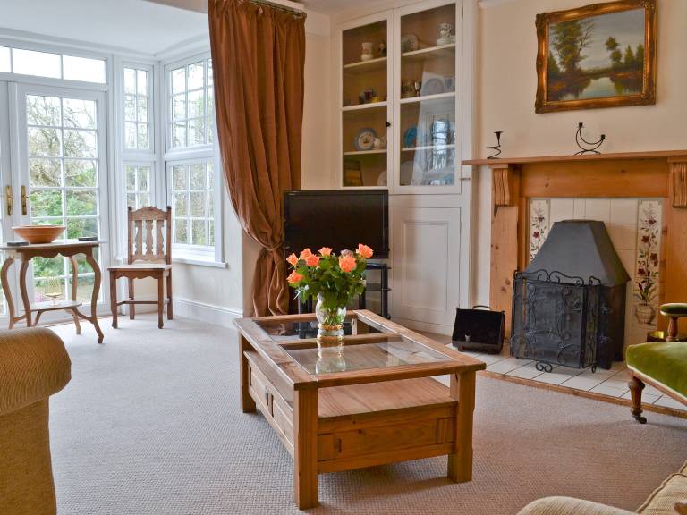 Family-friendly cottage with BBQ, yard & patio | River view | Pets are welcome — photo 2