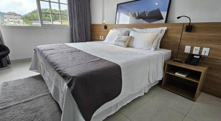 Rental apartment with hot tub & pool in Petrópolis