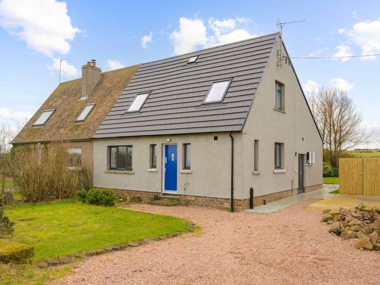House  Crail