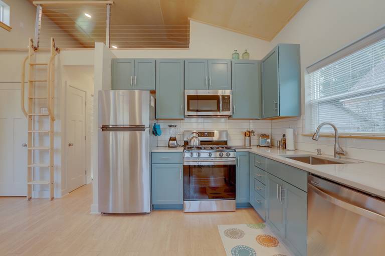 Family-friendly beautiful house with terrace | Pets are welcome — photo 5