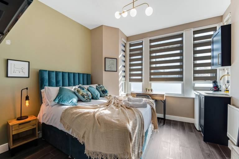 Stylish Studio Retreat in Ideal Location