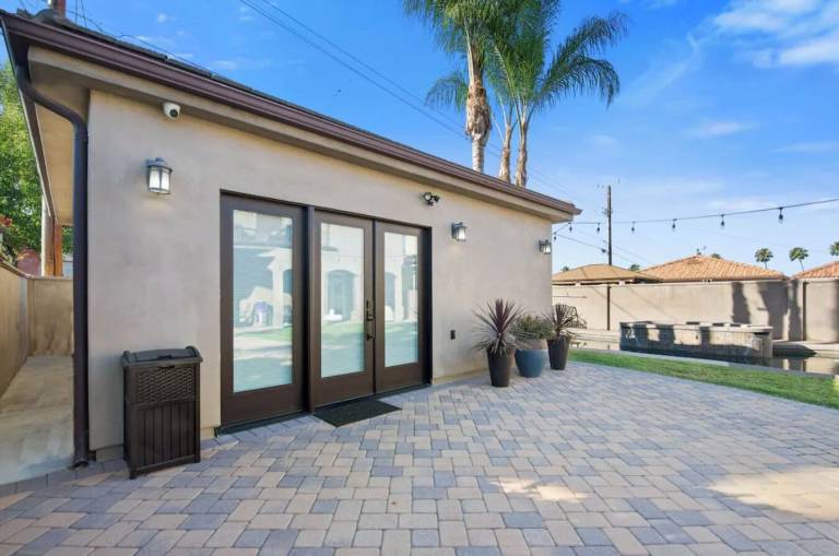 Apartment Burbank