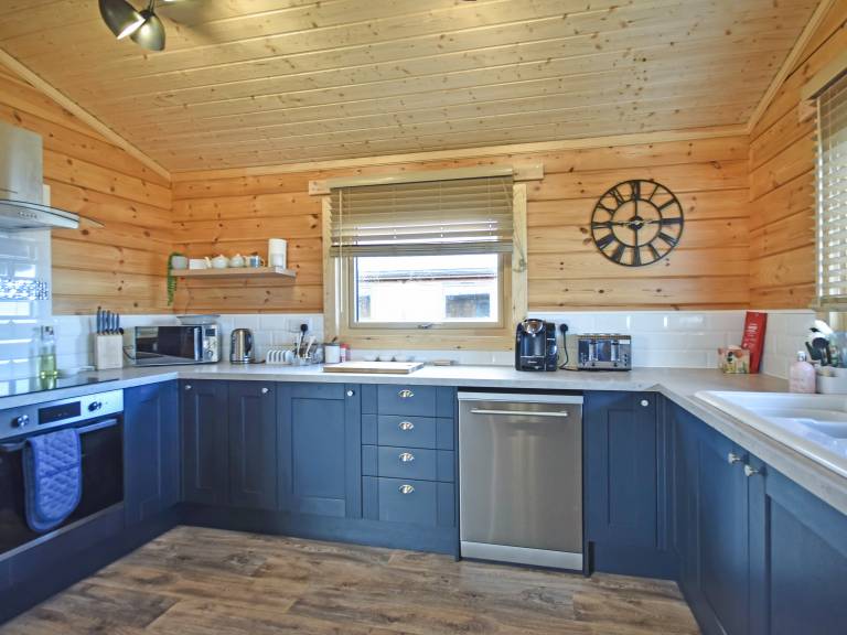 Children-friendly cottage with jacuzzi, garden & barbecue | Dogs allowed — photo 4
