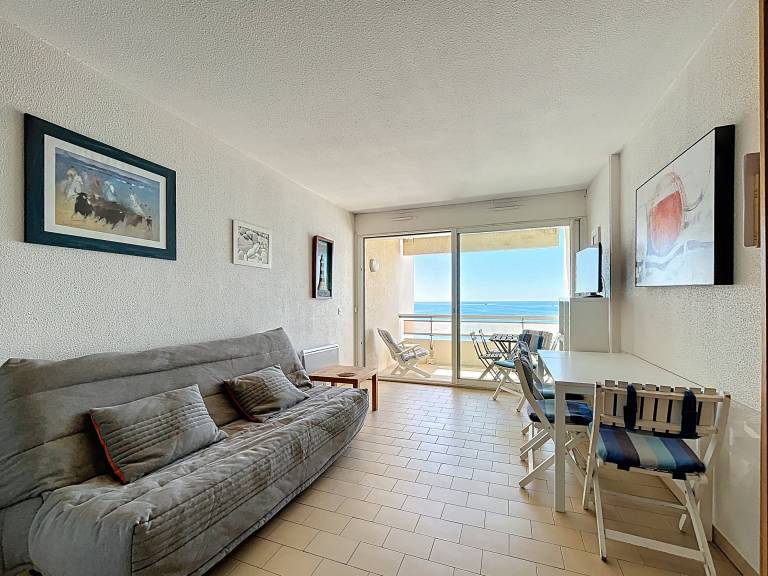 Studio | Beach nearby | Pets are welcome — photo 2