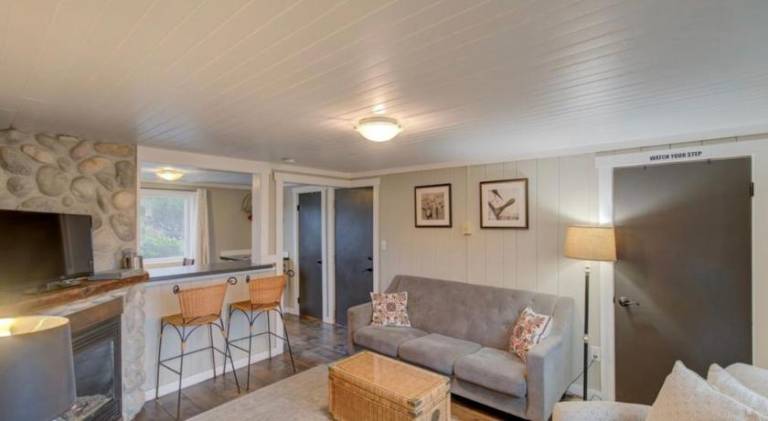 Serviced apartment with yard & terrace | Next to the beach | Pets are welcome in Long Beach, WA