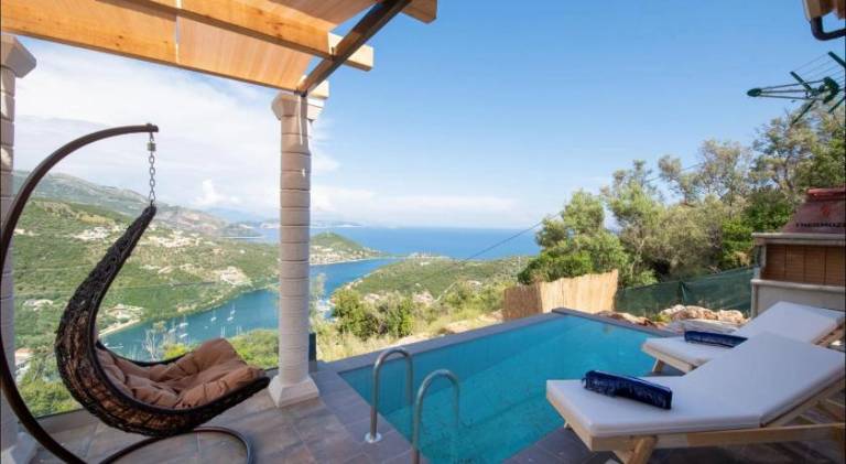 Villa with yard, barbecue & private pool | Perfect for remote work — photo 4