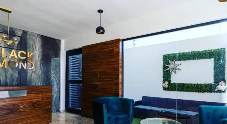Rental apartment with pool — photo 5