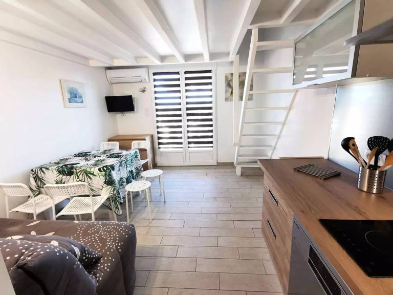 Vacation home with 2 rooms for 6 persons — photo 2