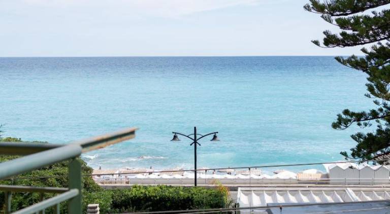 Holiday apartment with 2 rooms for 6 persons — photo 4