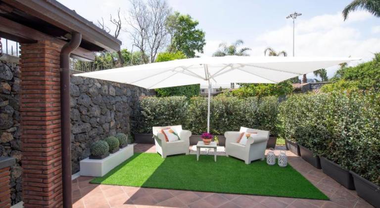 Charming apartment with patio, pool & yard | Dogs allowed — photo 5