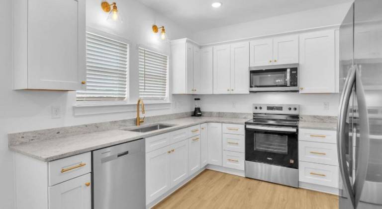Vacation home with pool | Beach nearby | Suitable for remote work | Dogs allowed in Myrtle Beach, SC