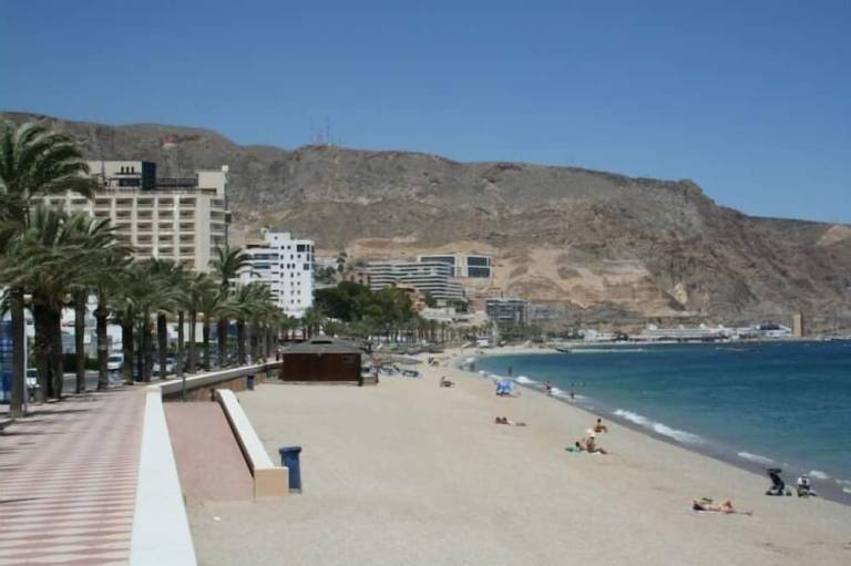 Aparthotel  Aguadulce