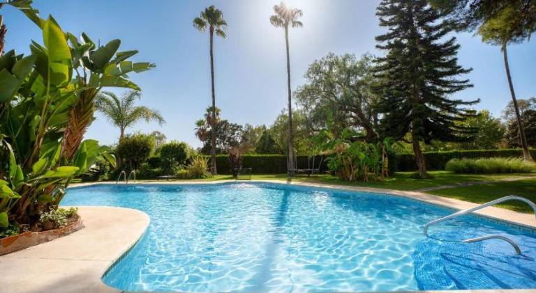 Vacation home with pool & patio | Pets allowed — photo 4