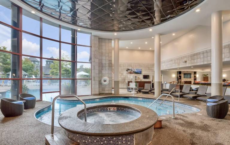 Condo Newport