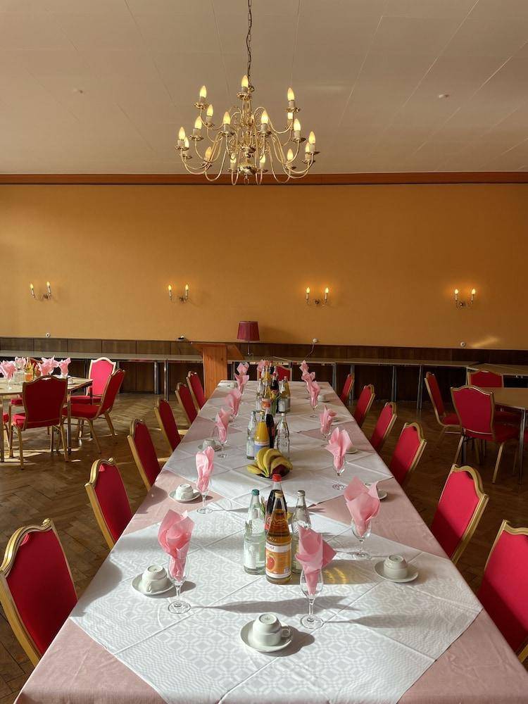Kull Von Schmidsfelden Hotel — photo 4