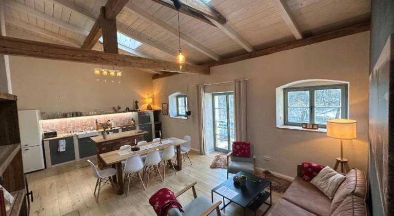 Rental apartment with pool in Pirna