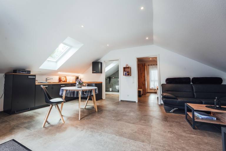 Appartement Fewo Bad WC 1 Schlafraum