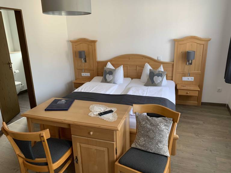 Dreibettzimmer