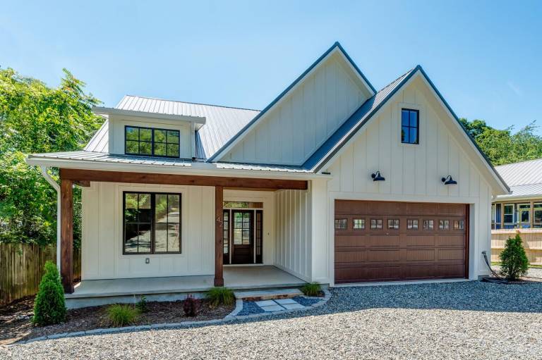 House Falconhurst