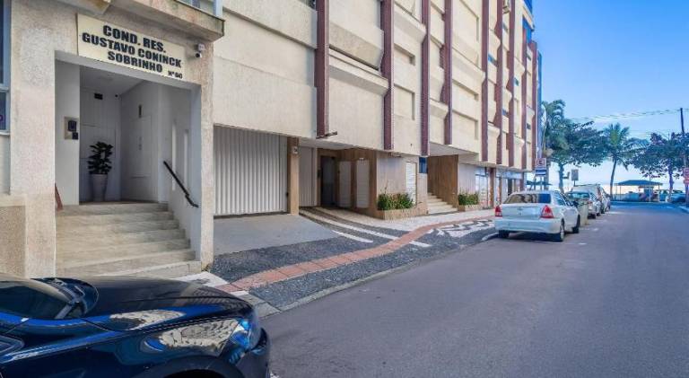 Apartment with 2 rooms for 4 persons — photo 3