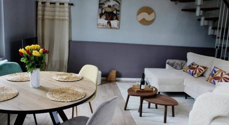 Vacation home with 2 rooms for 4 persons in Chinon