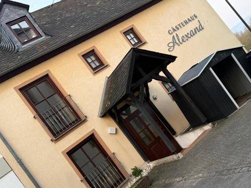 Serviced apartment with terrace in Bernkastel-Kues