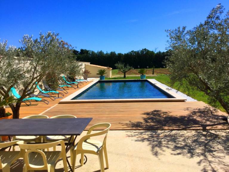 Fully equipped vacation home with garden & barbeque | Pet-friendly — photo 3