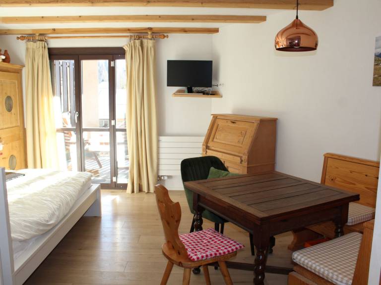 Ferienwohnung mit Hund in Silvaplana für max. 2 Personen