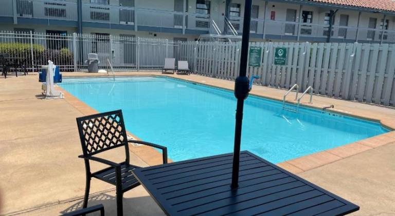 Travelodge by Wyndham Tuscaloosa — photo 4