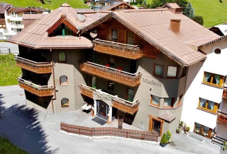 Lägenhet  Ischgl