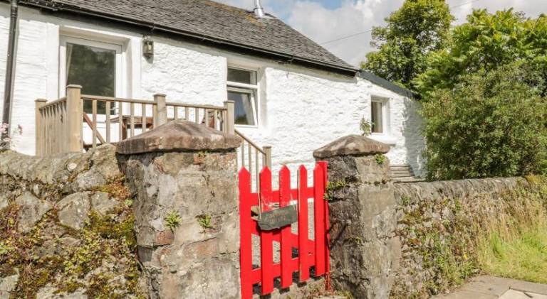 House  Tighnabruaich